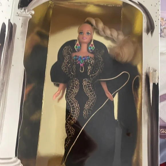 Multiple barbies - Picture 10 of 14